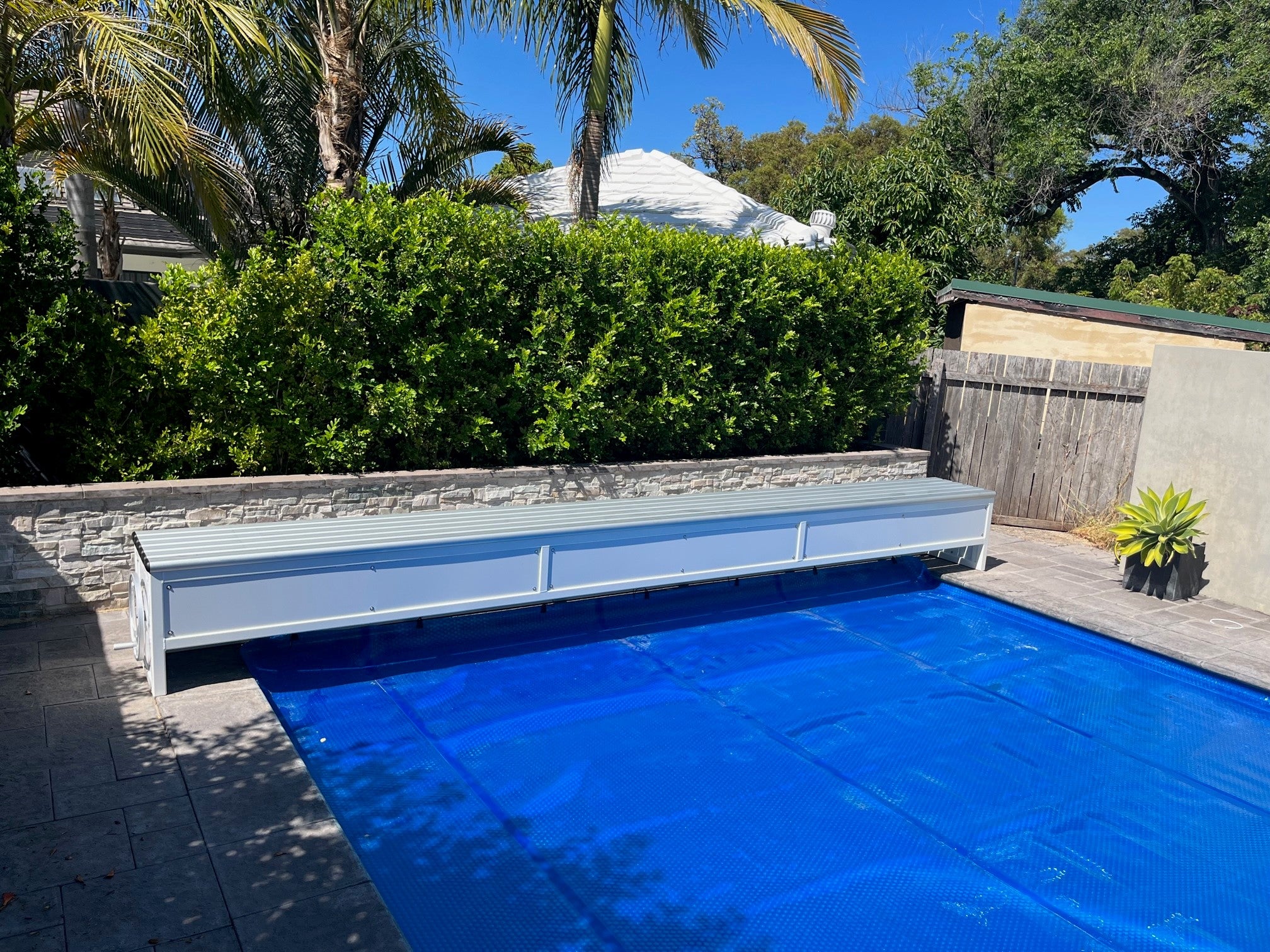 ELITE MAJESTIC POOL BENCH SYSTEM