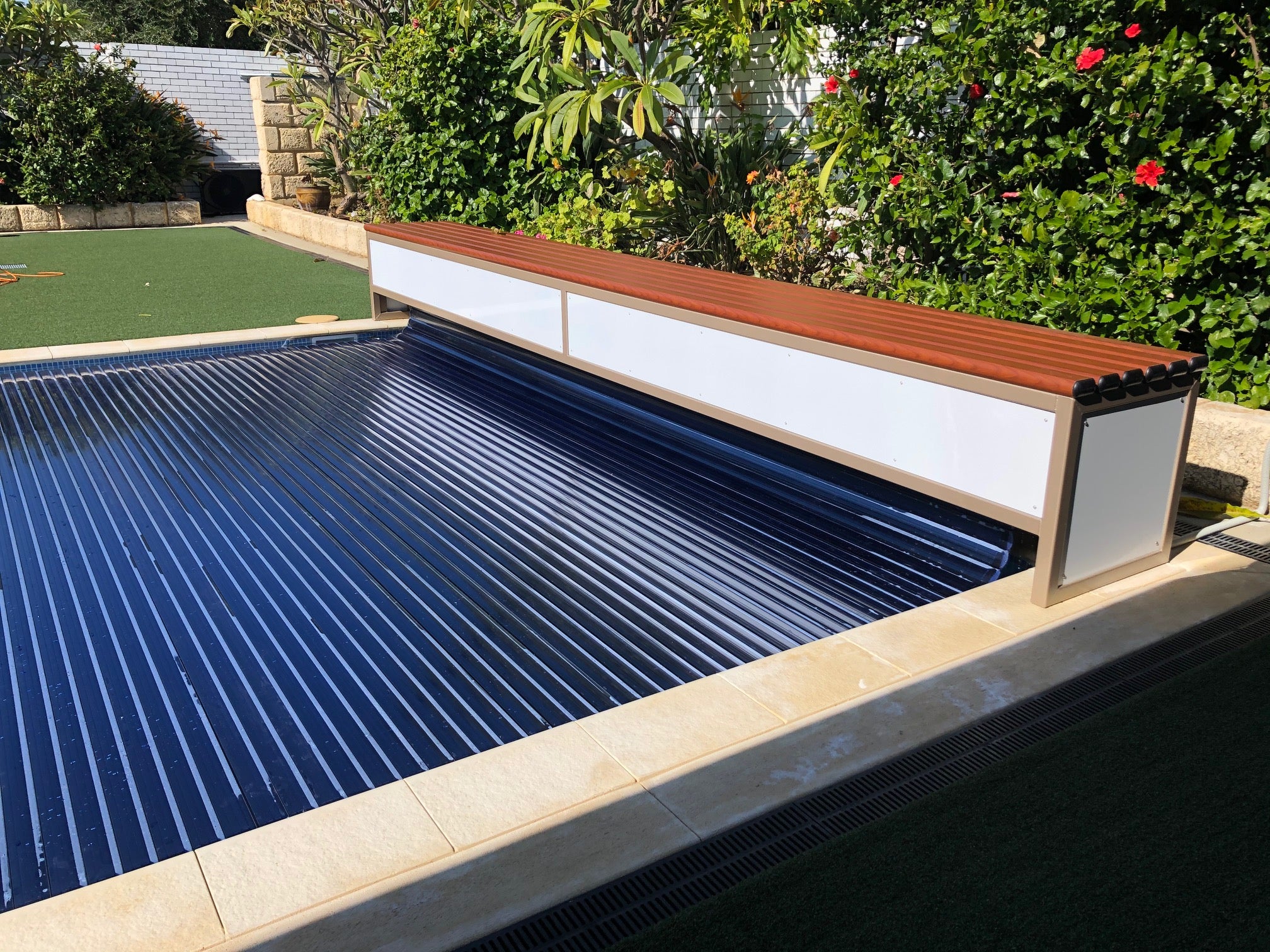 ELITE MAJESTIC POOL BENCH SYSTEM